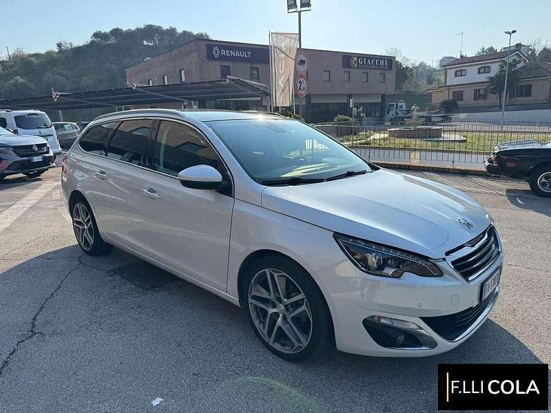 Usata Peugeot 308 Allure 120 CV (88 kW) 2017 Other Station wagon
