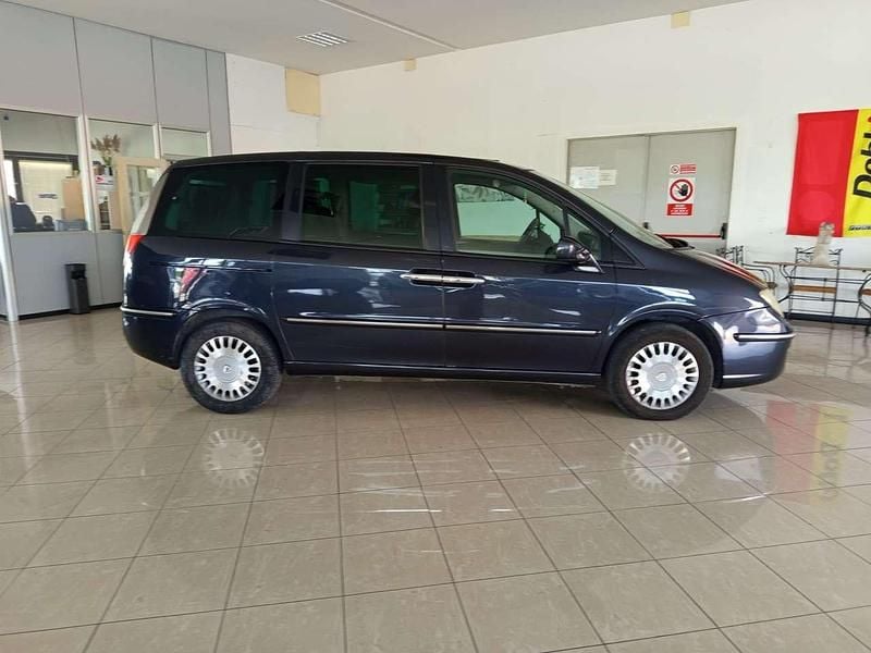 Usata Lancia Phedra 136 CV (100 kW) 2006 Grigio Monovolume