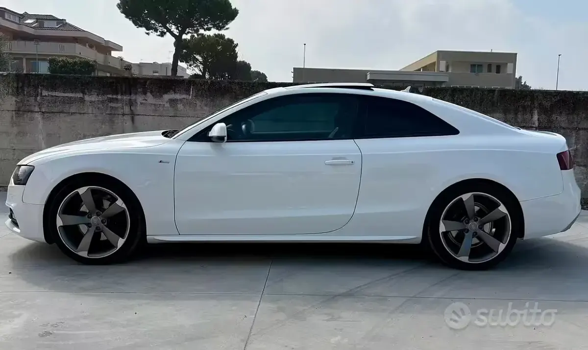 Usata Audi A5 S-Line 190 CV (139 kW) 2015 Coupé
