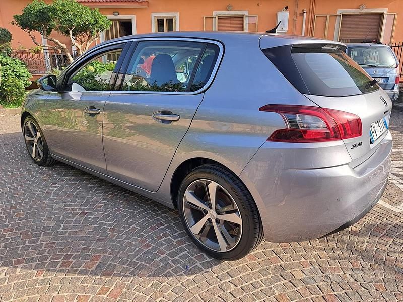 Usata Peugeot 308 Allure 131 CV (96 kW) 2019 Grigio Berlina