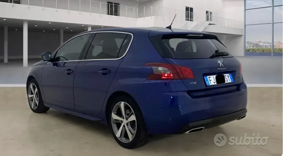 Usata Peugeot 308 GT-line 131 CV (96 kW) 2017 Bluazzurro Berlina
