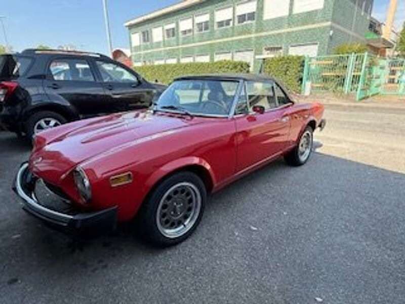 Usata Fiat 124 Spider 111 CV (81 kW) 1978 Rosso Cabrio