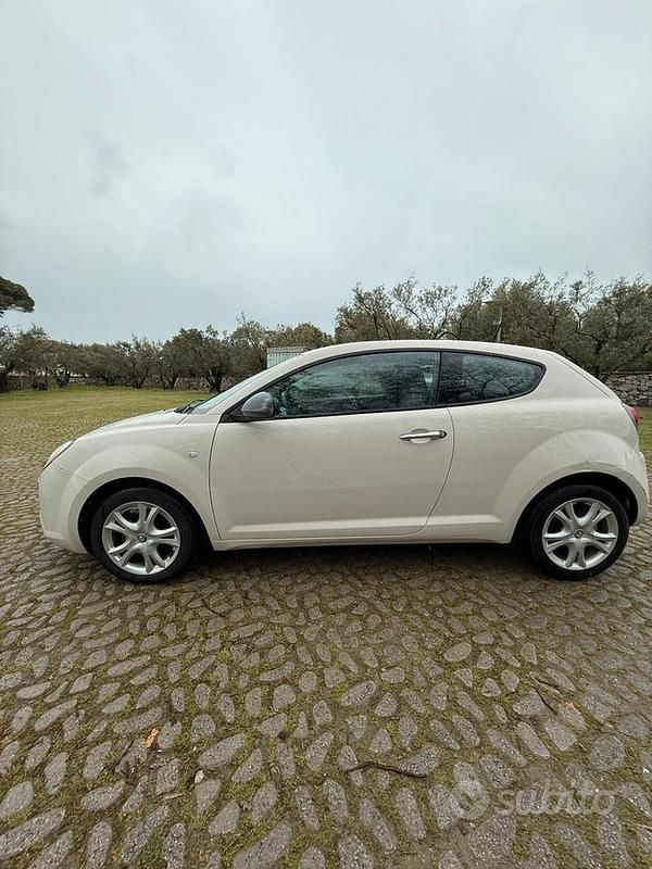 Usata Alfa Romeo MiTo 70 CV (51 kW) 2013 Bianco Utilitaria