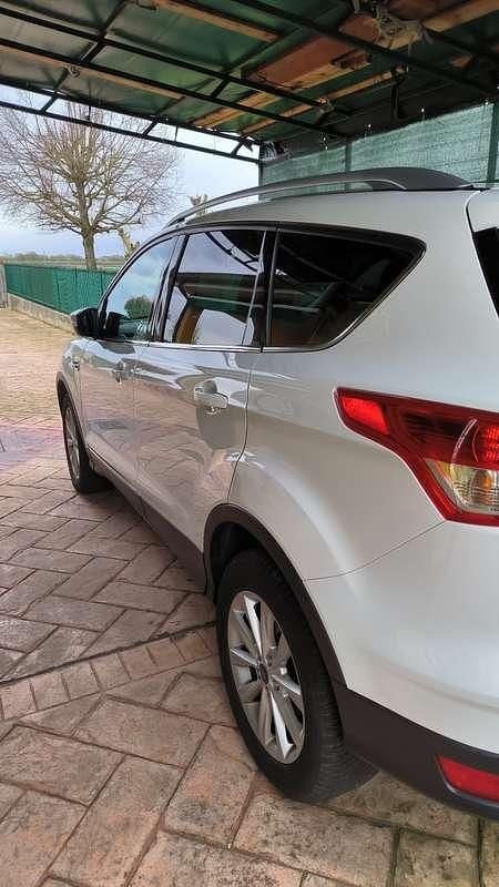 Usata Ford Kuga Titanium 120 CV (88 kW) 2015 SUV
