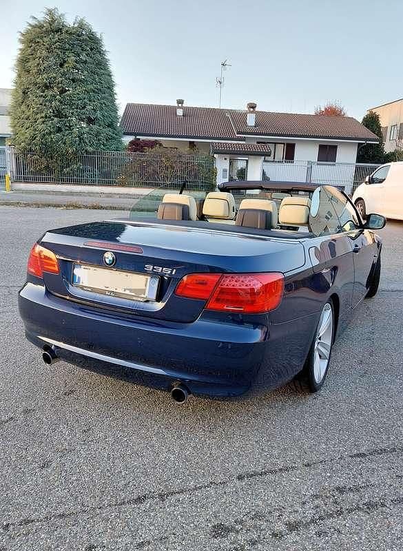 Usata BMW 335 Cabriolet 306 CV (225 kW) 2011 Blu/azzurro Cabrio