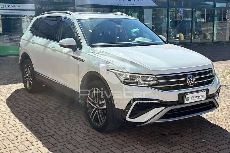 Usata VW Tiguan Allspace Elegance 150 CV (110 kW) 2022 Bianco SUV