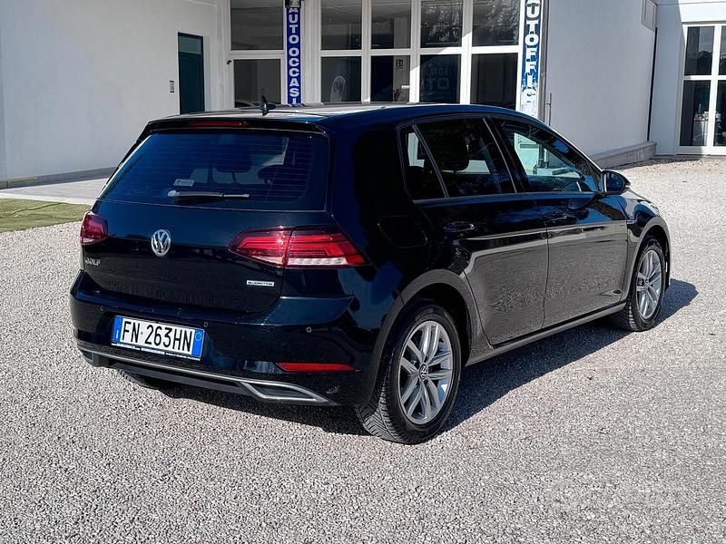 Usata VW Golf VII Highline 110 CV (80 kW) 2018 Nero Berlina