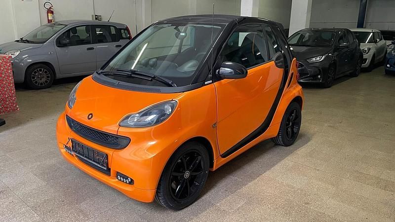 Usata Smart ForTwo Cabrio Passion 84 CV (61 kW) 2011 Arancione Cabrio
