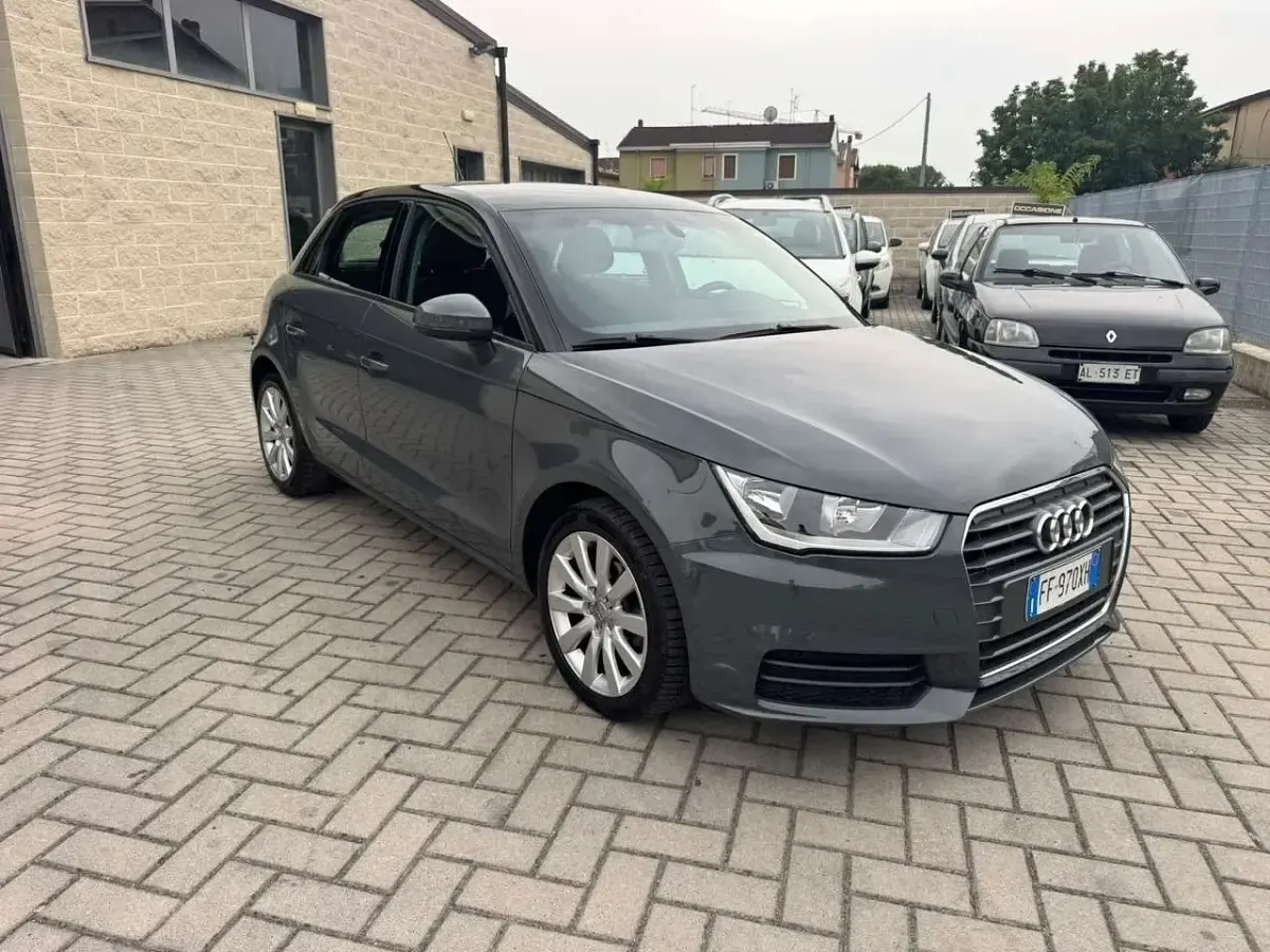 Usata Audi A1 Admired 90 CV (66 kW) 2016 Other Utilitaria