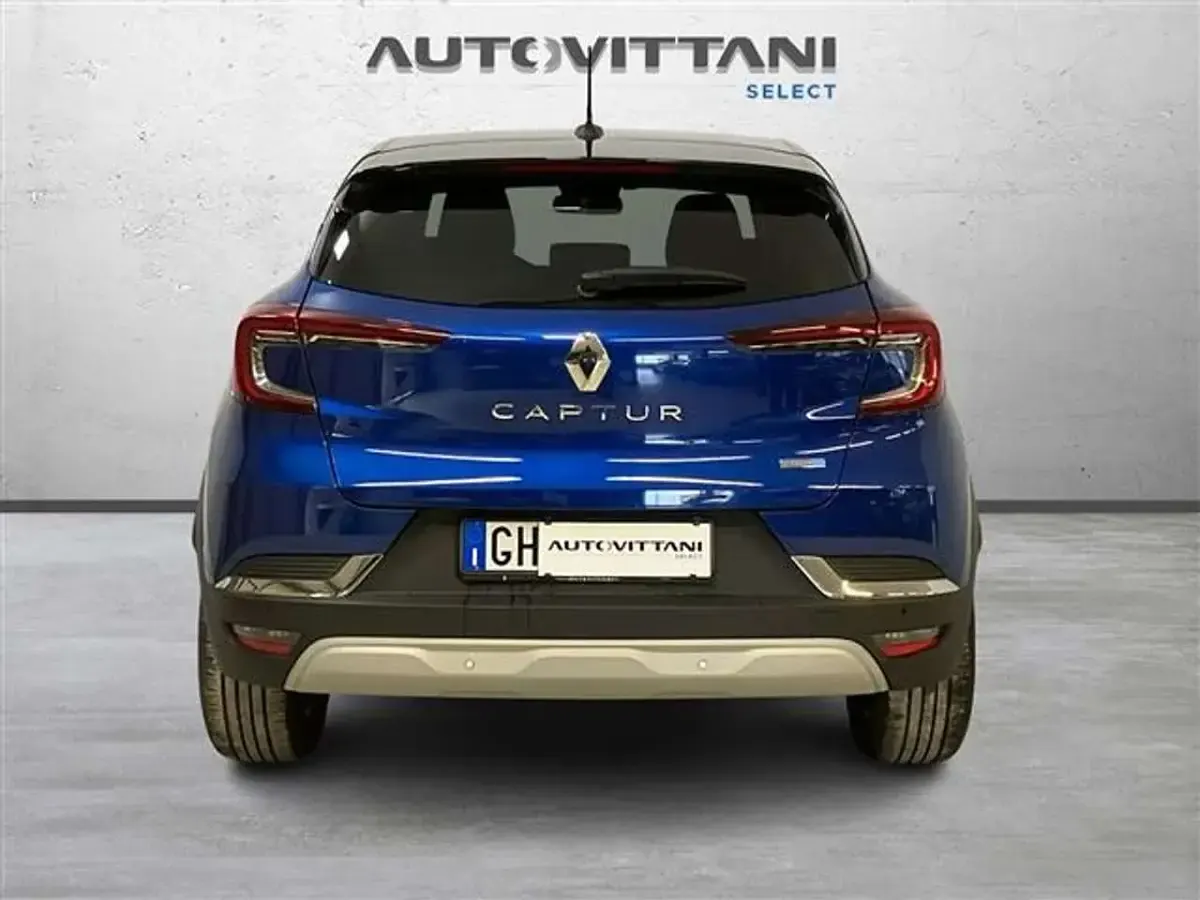 Usata Renault Captur Intens 94 CV (69 kW) 2022 Blu chiaro SUV