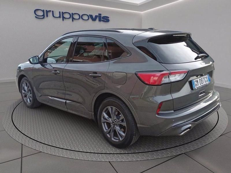 Usata Ford Kuga ST-Line 120 CV (88 kW) 2023 Magnetic grey SUV