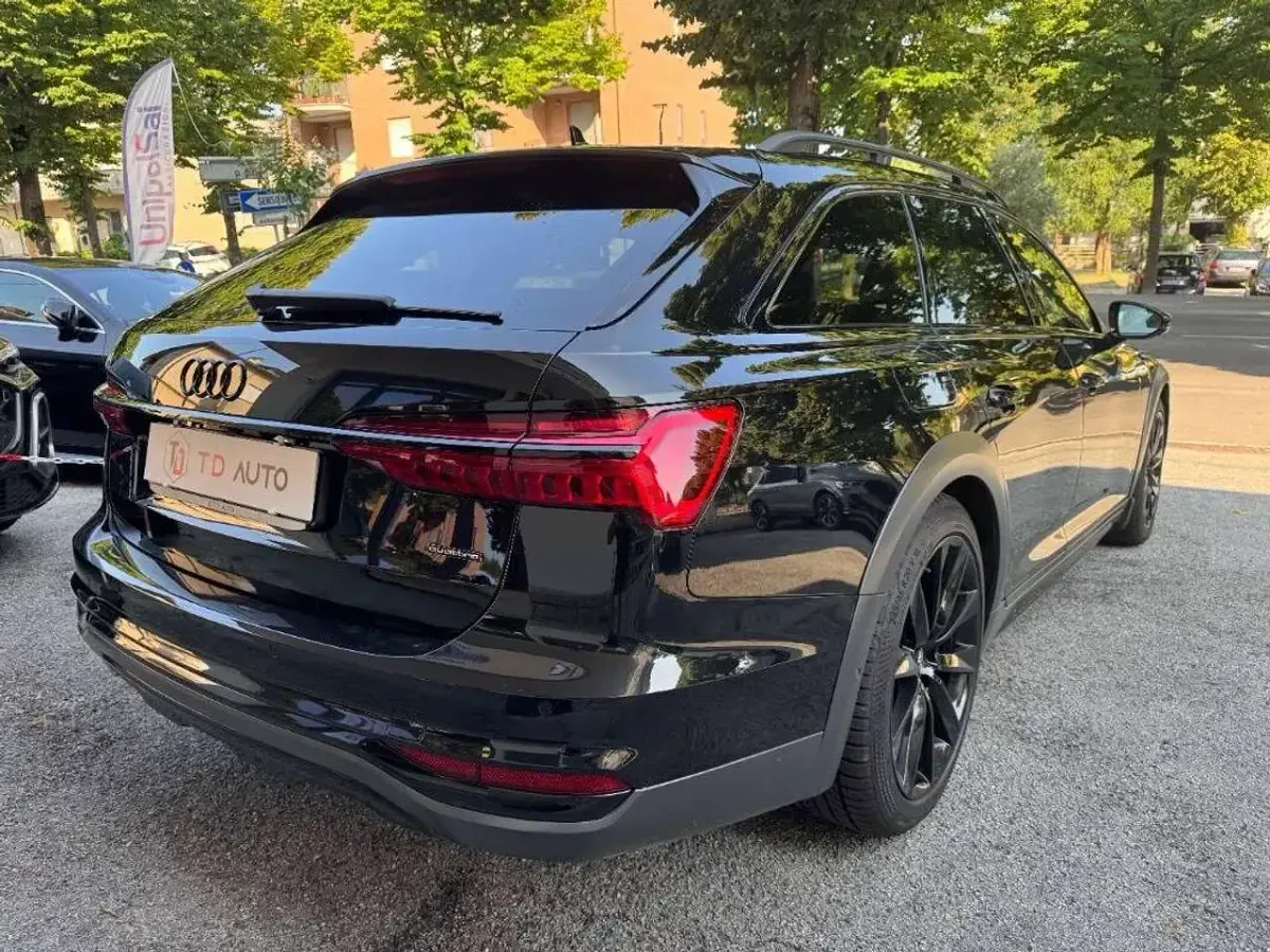 Usata Audi A6 Allroad Comfort 286 CV (210 kW) 2022 Nero Station wagon