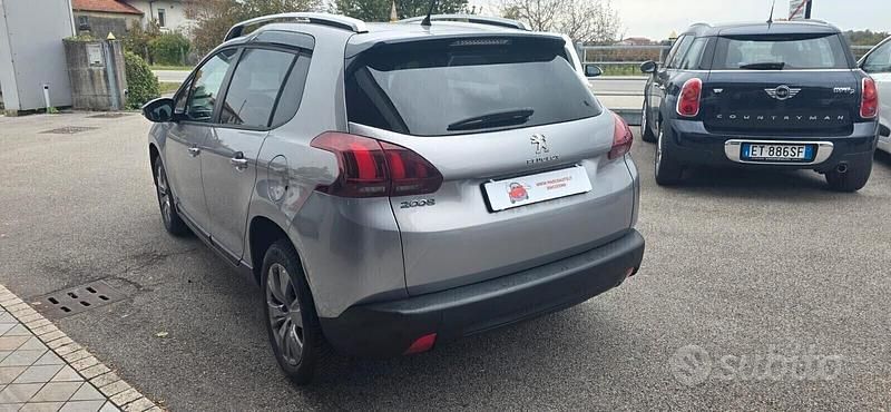 Usata Peugeot 2008 75 CV (55 kW) 2018 Grigio SUV