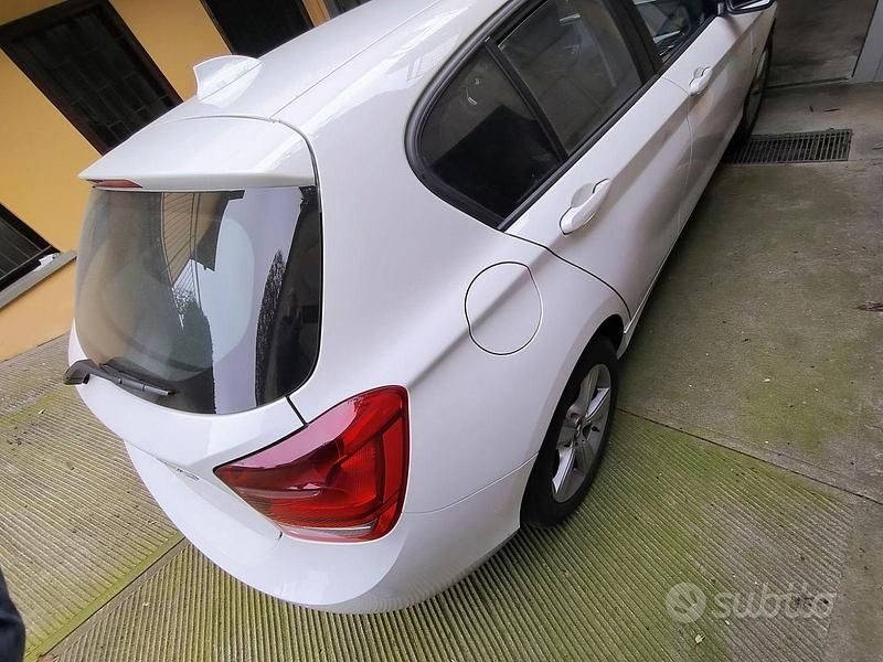Usata BMW 118 Sport Line 2013 Bianco Utilitaria