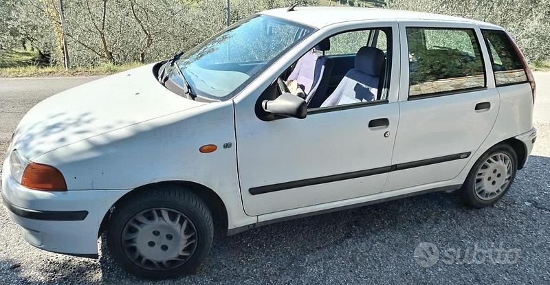 Usata Fiat Punto 1999 Bianco Utilitaria