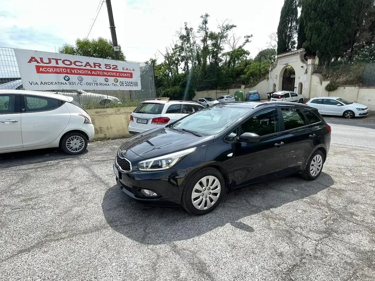Usata Kia Ceed Sportswagon 90 CV (66 kW) 2015 Nero Station wagon