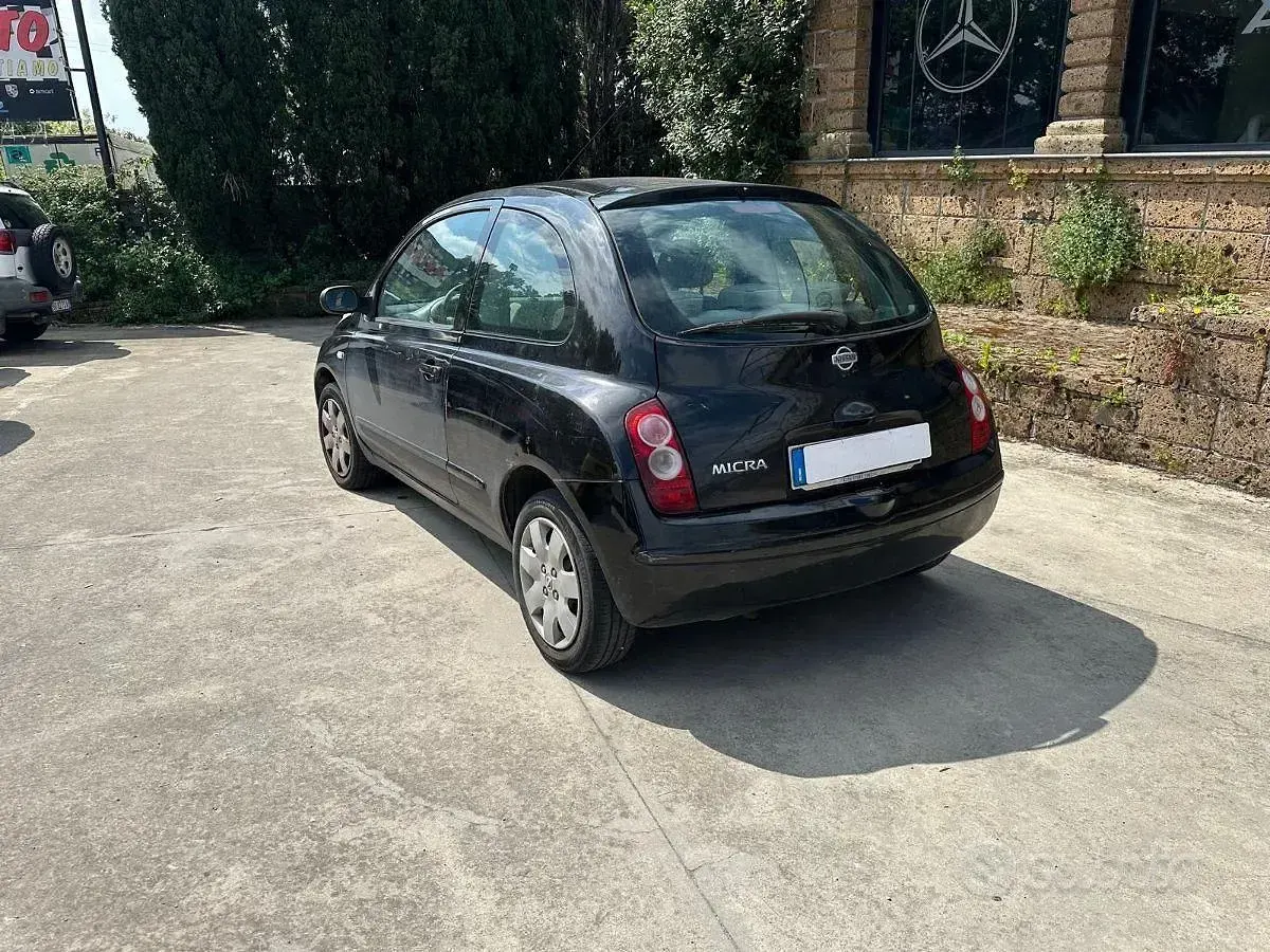 Usata Nissan Micra Acenta 79 CV (58 kW) 2006 Nero Utilitaria