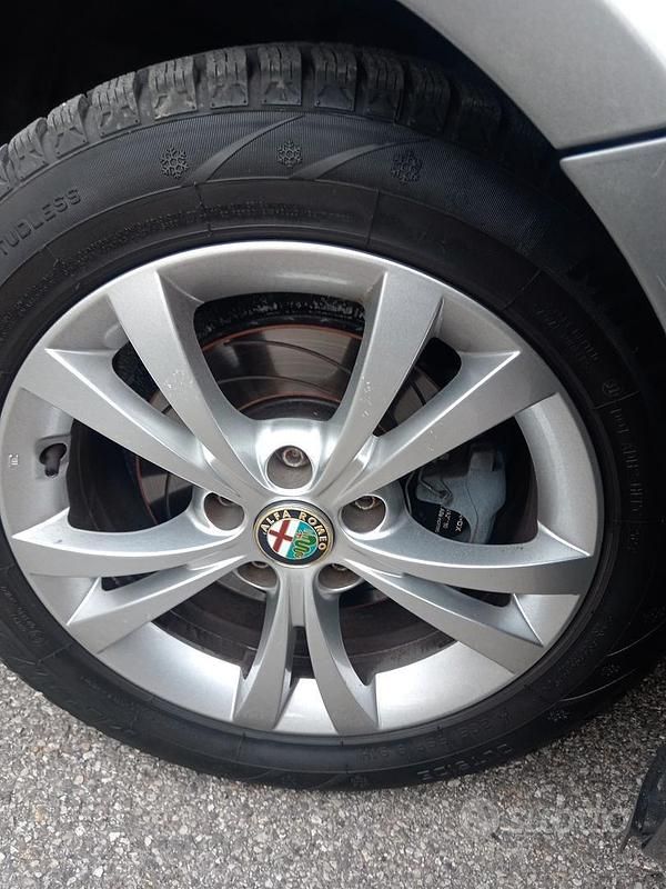 Usata Alfa Romeo Giulietta 120 CV (88 kW) 2016 Grigio Utilitaria