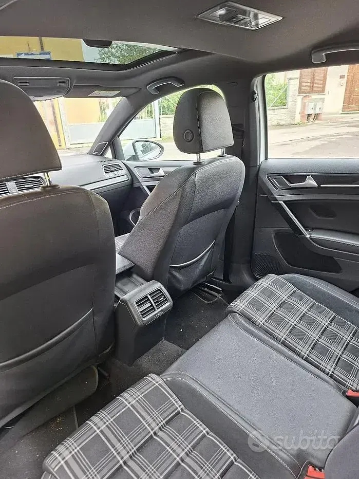 Usata VW Golf VII Sportline 184 CV (135 kW) 2016 Bianco Berlina