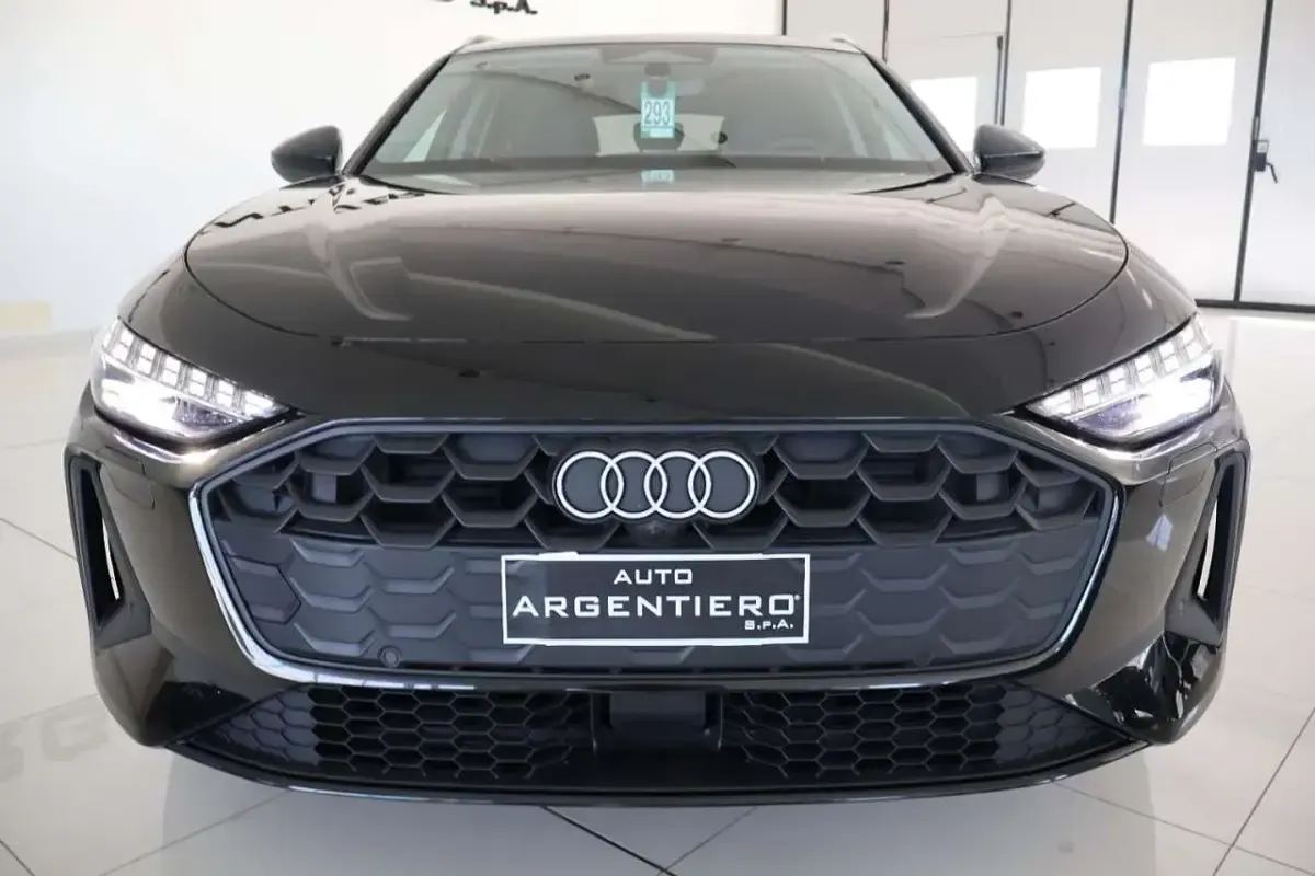 Usata Audi A5 Advanced Plus 204 CV (150 kW) 2025 Nero mito met Station wagon
