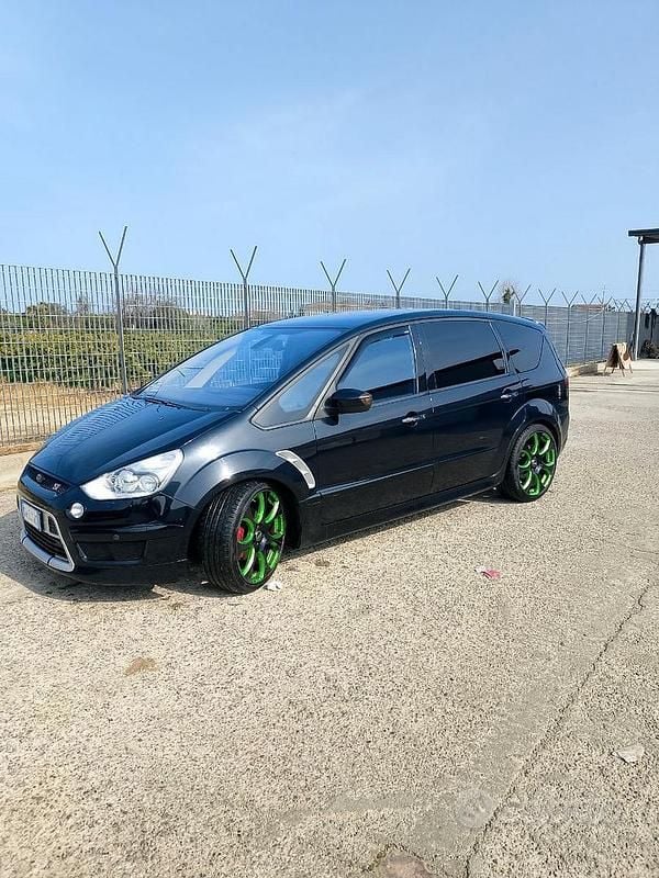 Usata Ford S-MAX Titanium 175 CV (128 kW) 2008 Nero Monovolume