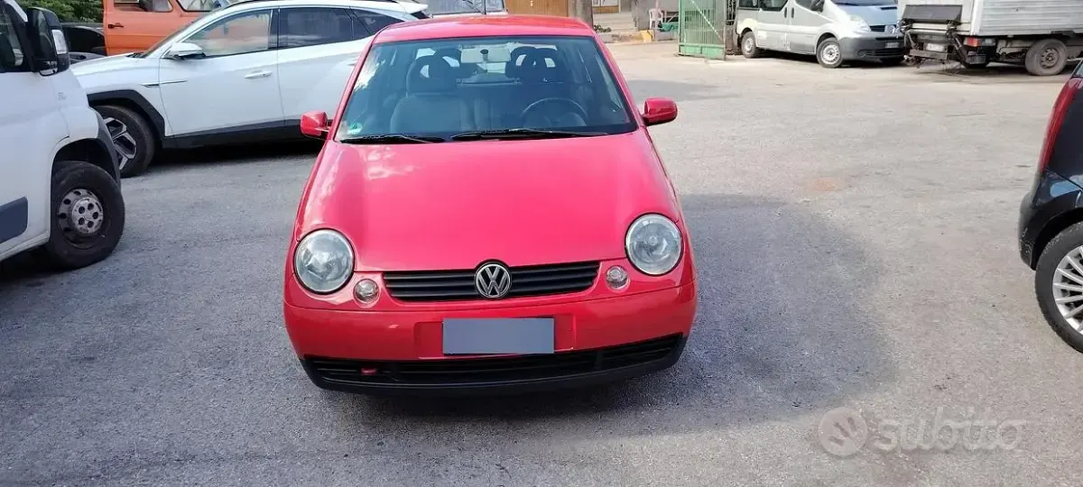 Usata VW Lupo 75 CV (55 kW) 2002 Rosso Utilitaria