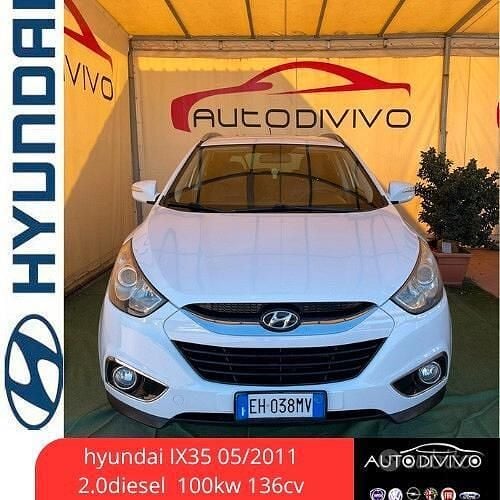 Bianco Usata 2011 Hyundai ix35 Comfort SUV | 5850 € (Buon prezzo) - Immagine 1/4