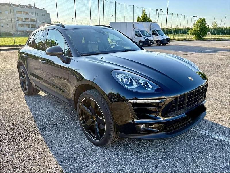 Usata Porsche Macan 252 CV (185 kW) 2018 Nero SUV