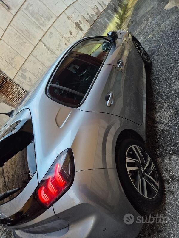 Usata Peugeot 208 101 CV (74 kW) 2022 Grigio Utilitaria