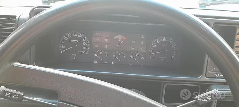 Usata Lancia Delta 75 CV (55 kW) 1991 Utilitaria