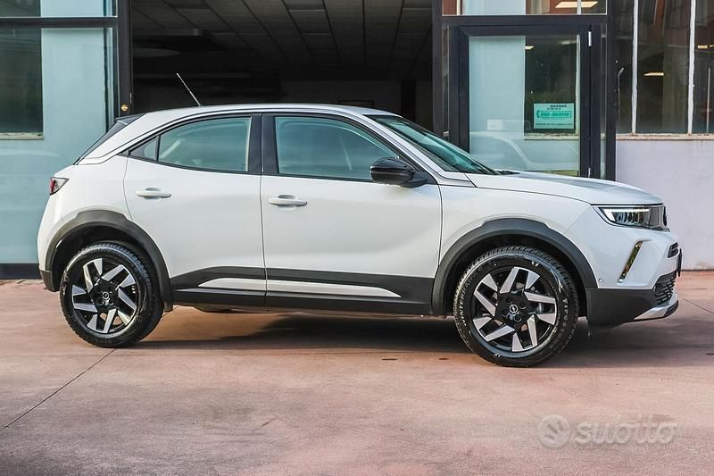 Käytetty Opel Mokka Elegance 110 HP (80 kW) 2022 Valkoinen Katumaasturi