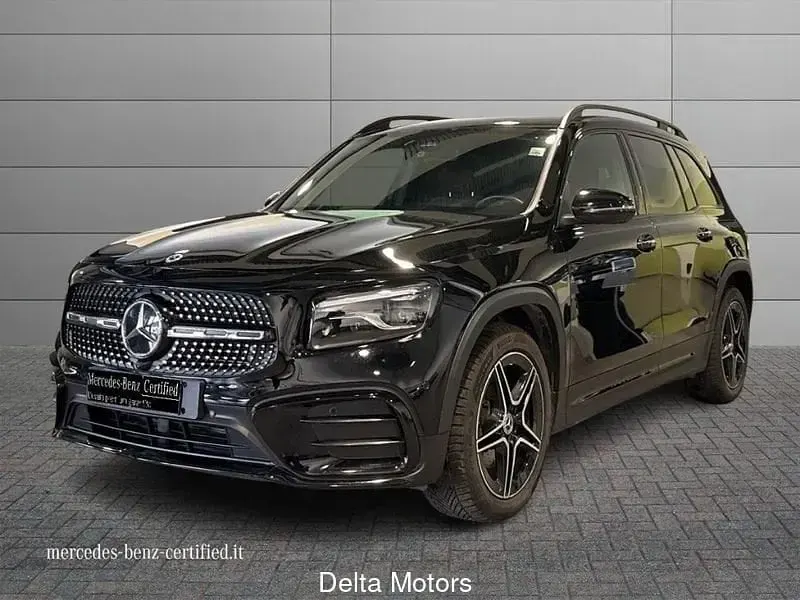 Usata Mercedes GLB200 AMG Line Premium 150 CV (110 kW) 2024 Nero SUV