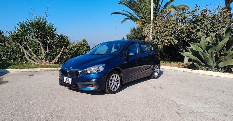 Usata BMW 216 Active Tourer Advantage 116 CV (85 kW) 2021 Blu/azzurro Monovolume