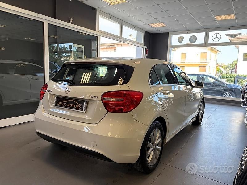 Usata Mercedes A160 Edition 90 CV (66 kW) 2015 Bianco Berlina