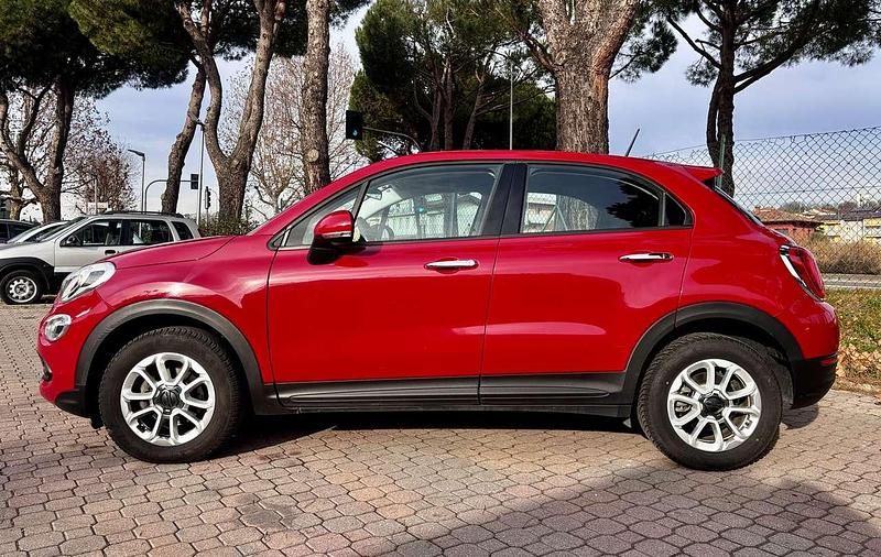 Usata Fiat 500 Lounge 95 CV (69 kW) 2018 Rosso Station wagon