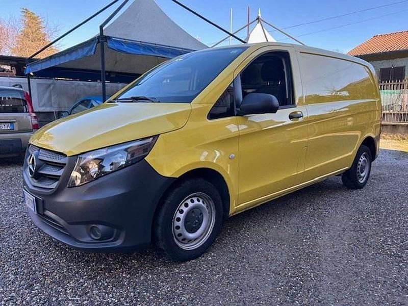 Giallo Usata 2018 Mercedes Vito Furgone | 9600 € - Immagine 1/4