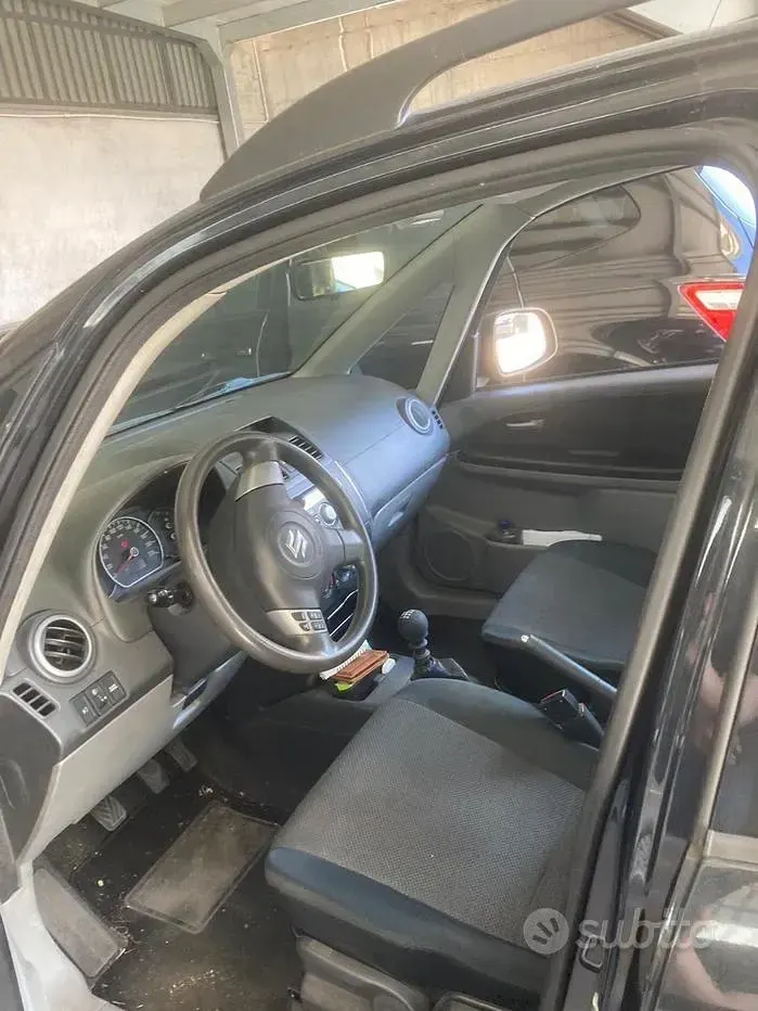 Usata Suzuki SX4 120 CV (88 kW) 2007 Station wagon