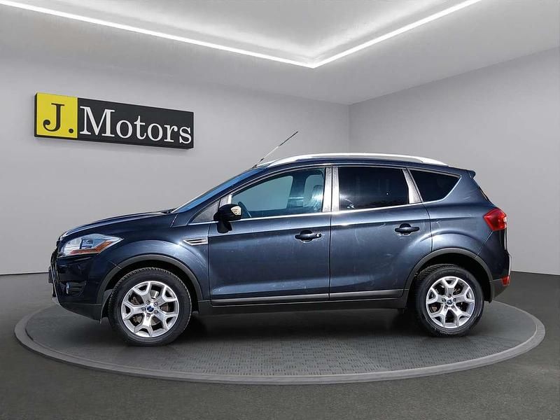 Usata Ford Kuga Titanium 136 CV (100 kW) 2010 Metallizzato SUV