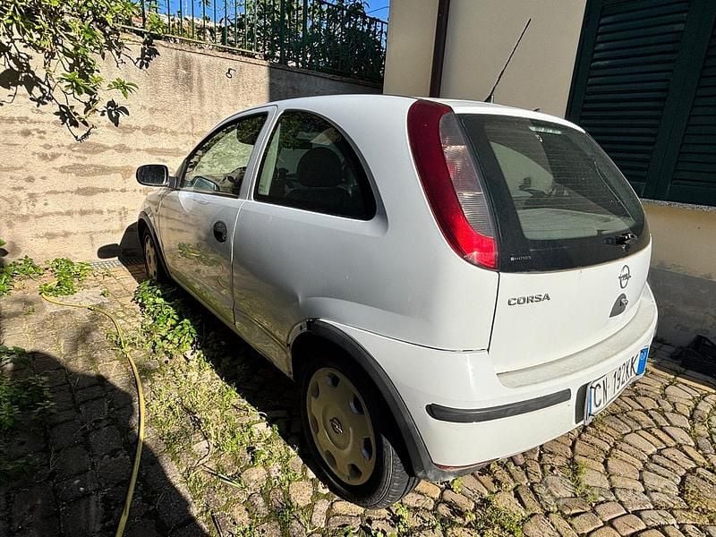 Usado Opel Corsa 60 HP (44 kW) 2003 Citadino