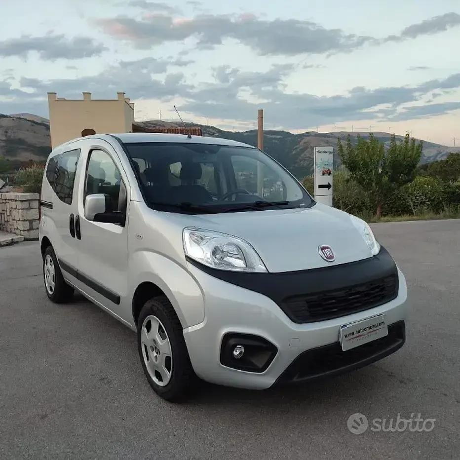 Usata Fiat Qubo Lounge 77 CV (56 kW) 2017 Monovolume