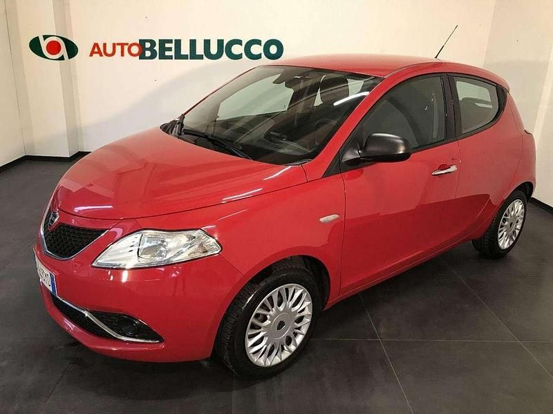 Rosso Usata 2018 Lancia Ypsilon Silver Due volumi | 9200 € (Buon prezzo) - Immagine 1/4