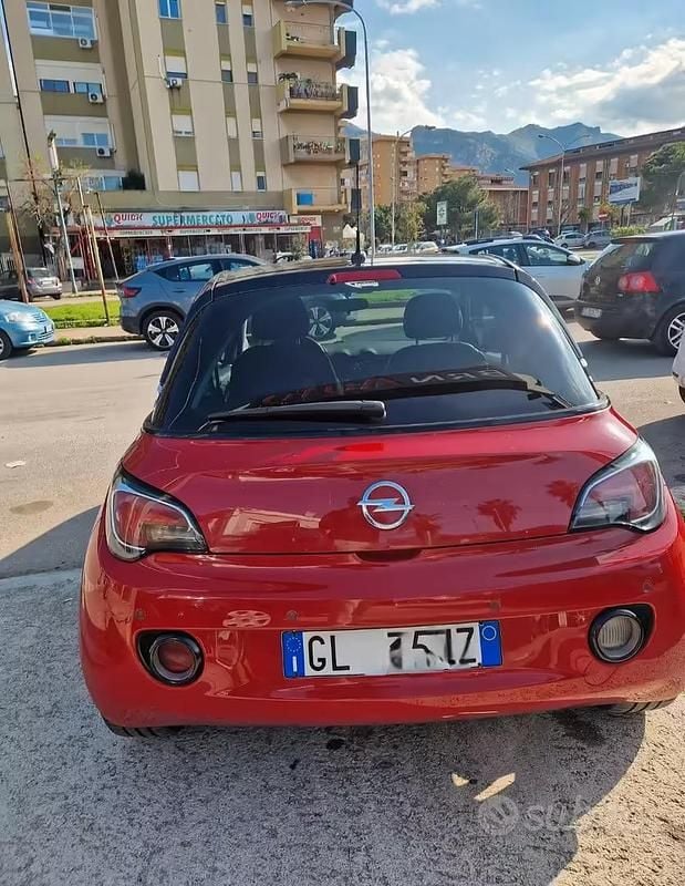 Usata Opel Adam 70 CV (51 kW) 2017 Nero Utilitaria