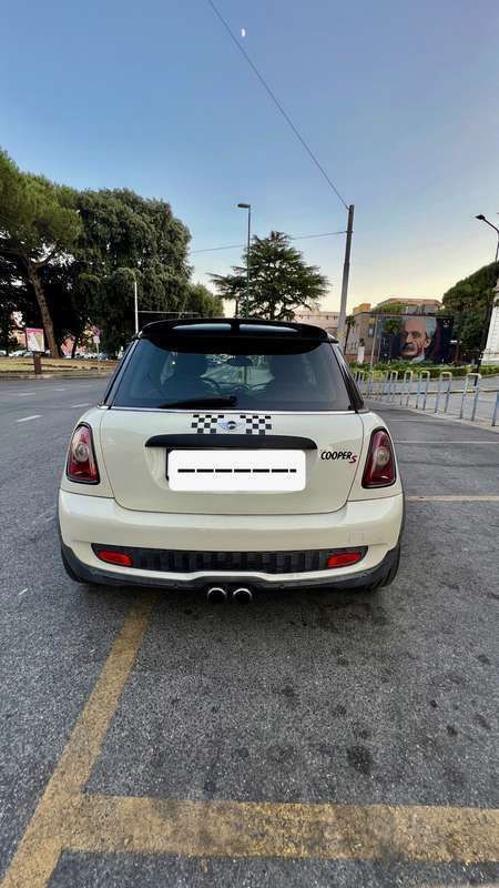 Usata 2007 Mini Cooper S Pepper Due volumi | 6900 € (Buon prezzo) - Immagine 1/4