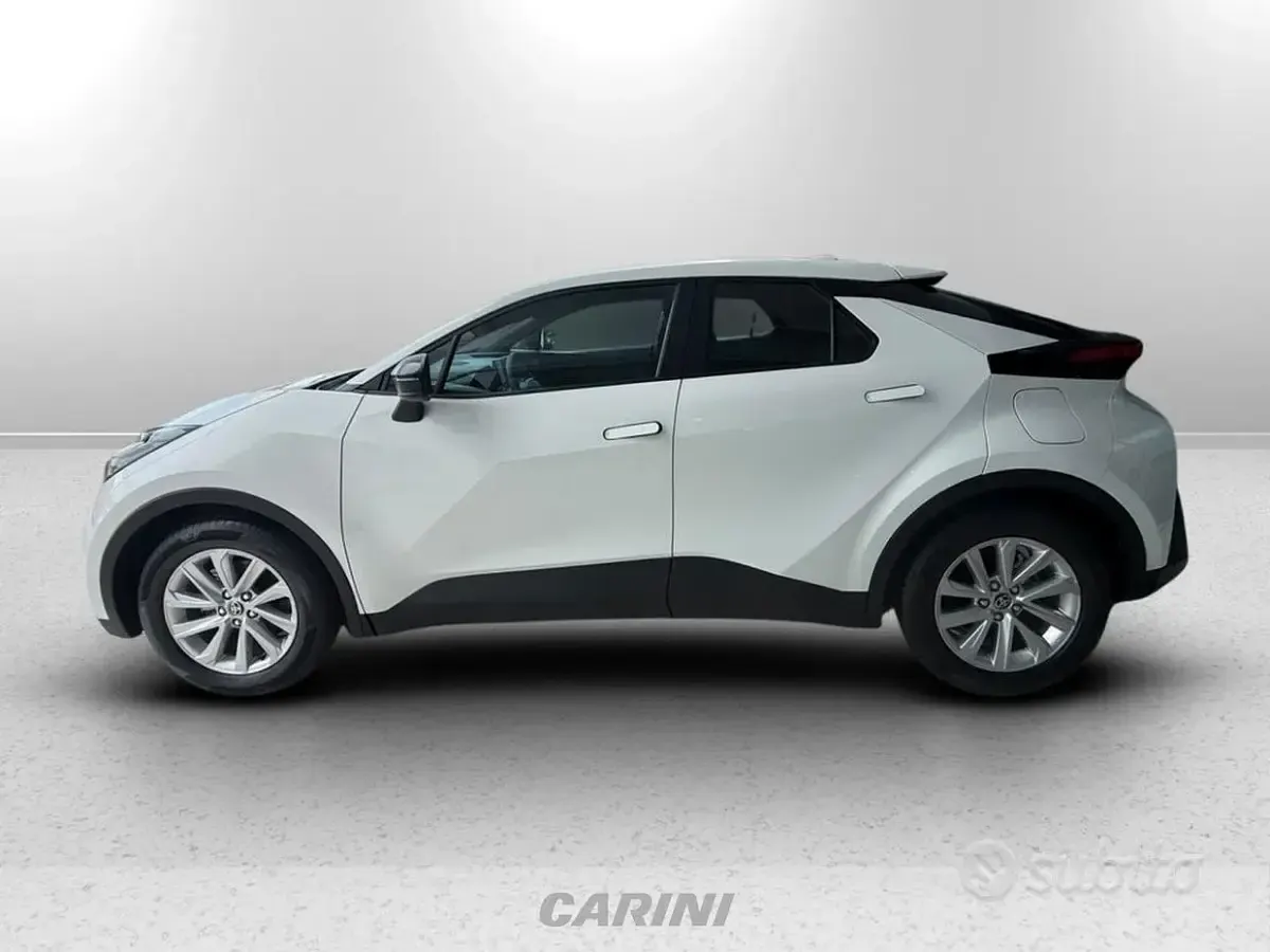 Nuova Toyota C-HR Active 122 CV (89 kW) 2025 Biancoblack SUV