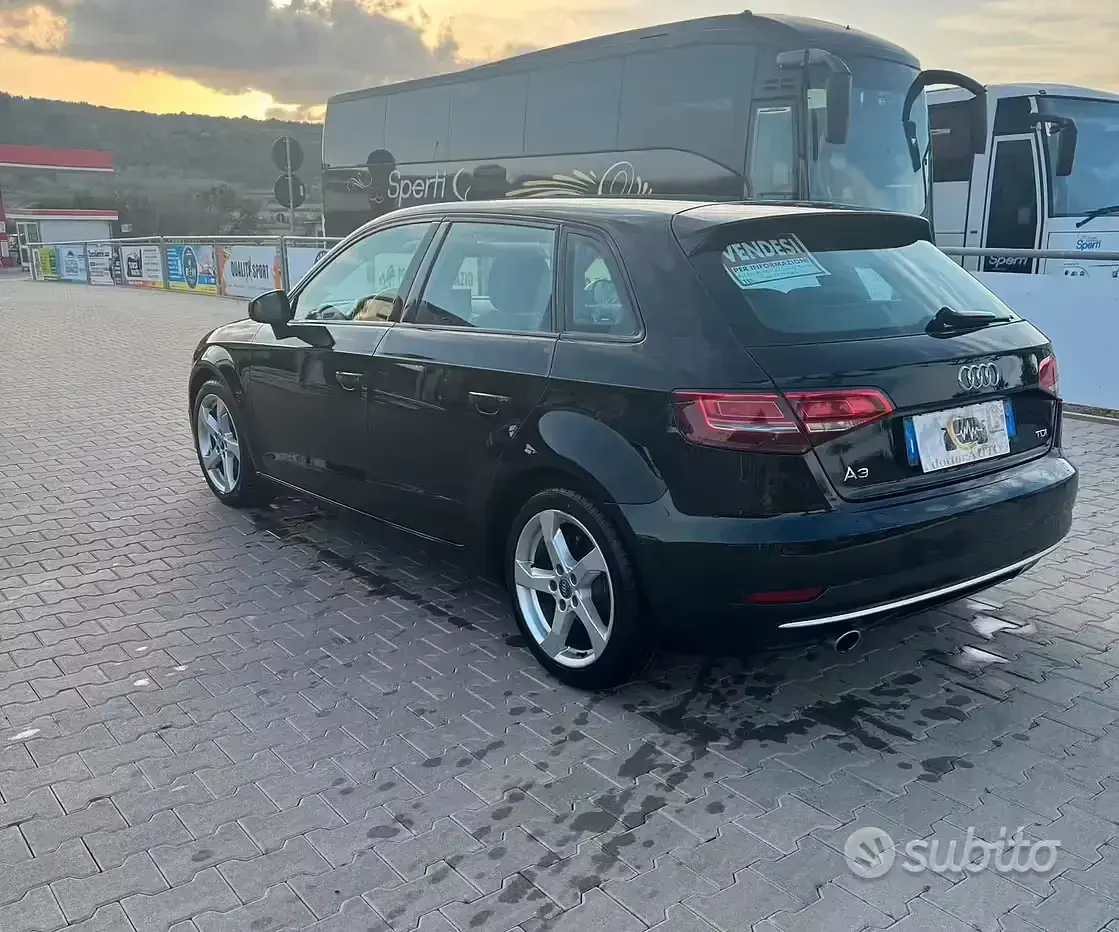 Usata Audi A3 Sport 116 CV (85 kW) 2017 Nero Berlina