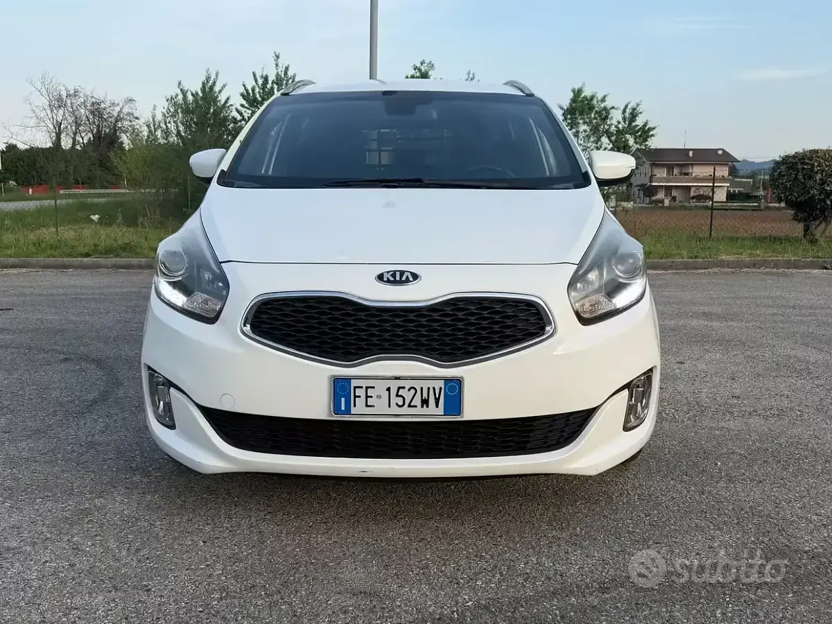 Usata Kia Carens 135 CV (99 kW) 2016 Bianco Monovolume