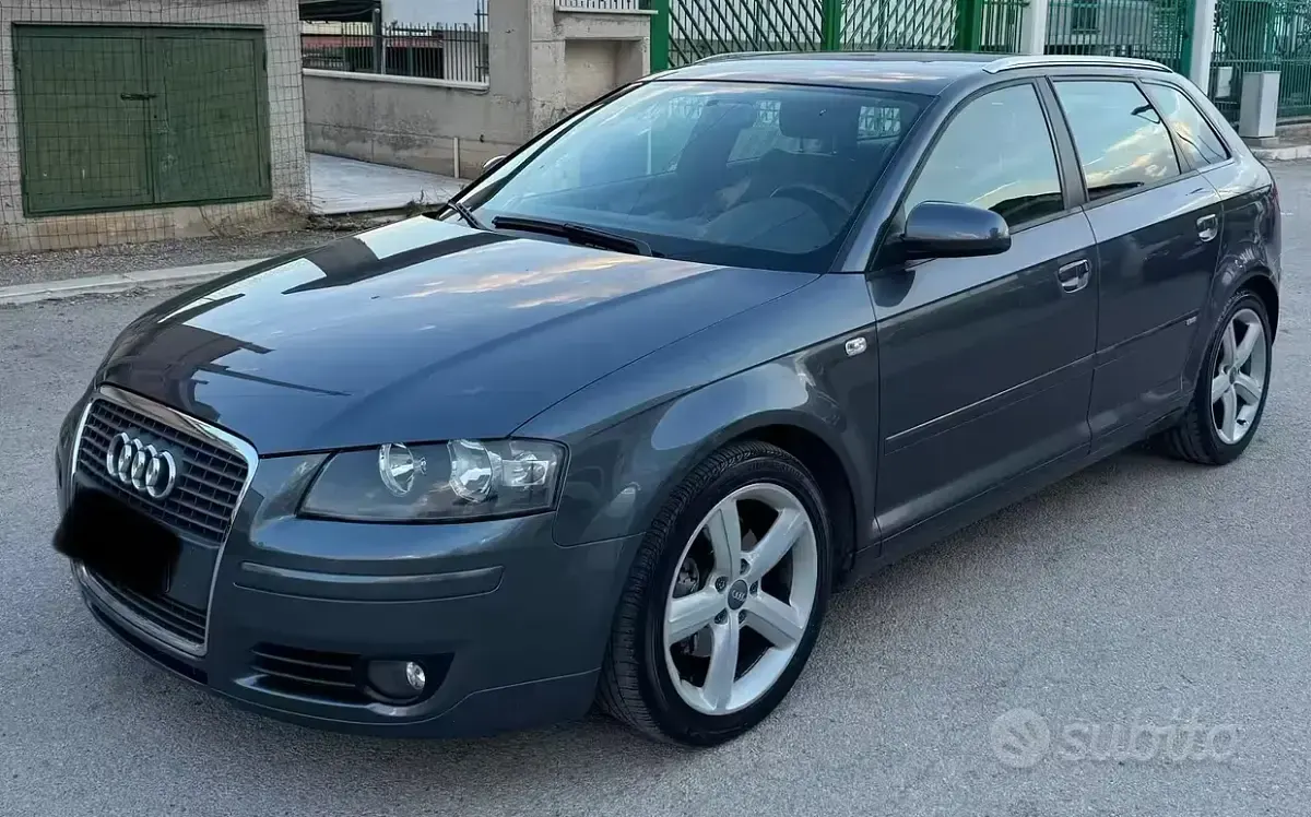Usata Audi A3 Attraction 105 CV (77 kW) 2009 Grigio Utilitaria