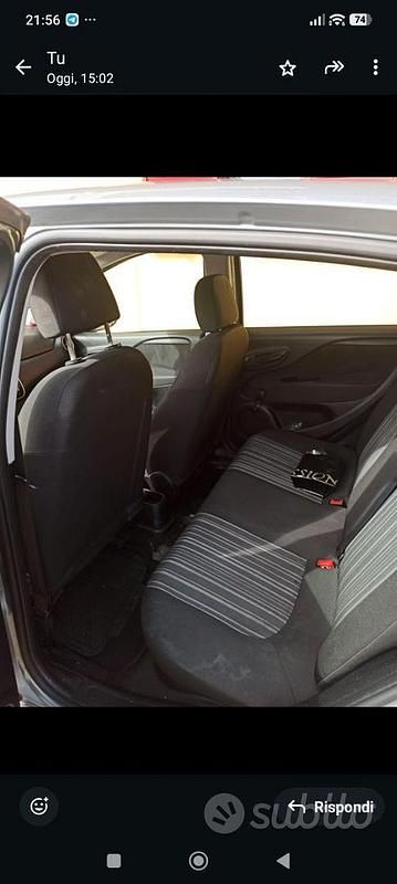 Usata Fiat Punto Evo 75 CV (55 kW) 2011 Utilitaria