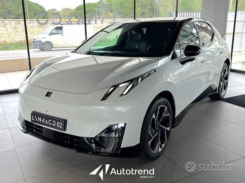 Bianco Nuova 2025 Lynk & Co 02 SUV | 24.500 € - Immagine 1/4