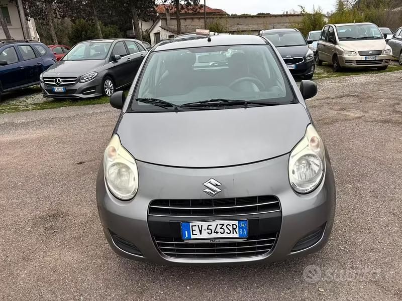 Usata Suzuki Alto GL 68 CV (50 kW) 2014 Grigio Utilitaria